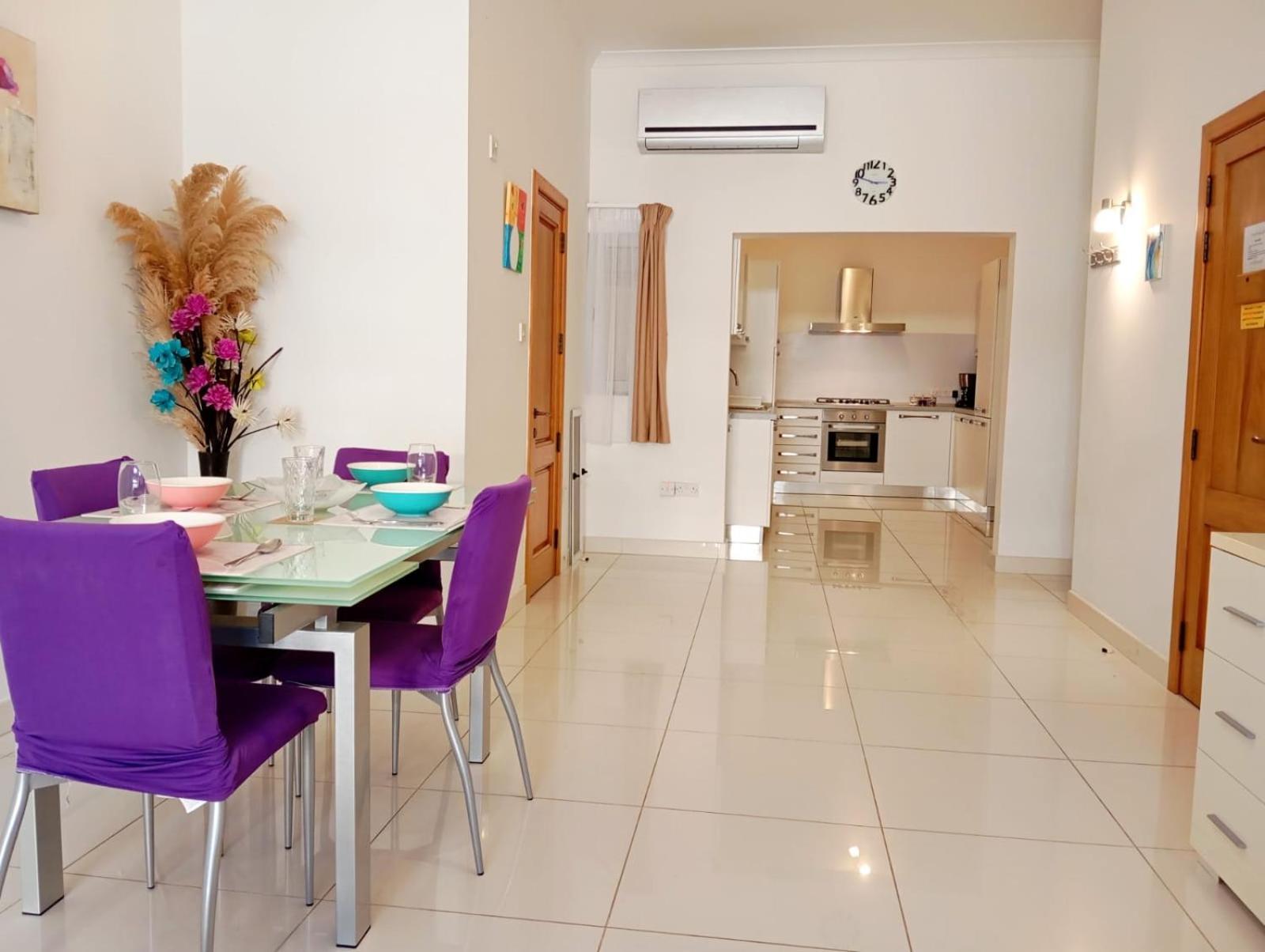 Modern Apartment In The Heart Of Sliema Steps From The Seafront Exteriör bild
